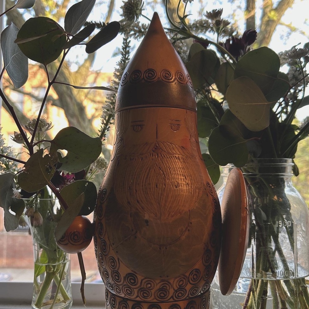 Vintage Hollow Wood Viking - with a sweet demeanor🌲